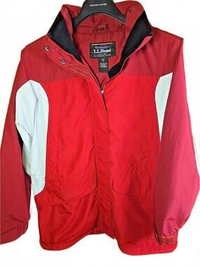 LL BEAN Womens Size Large Red Rain Parka Jacket Hidden Hood Full Zip